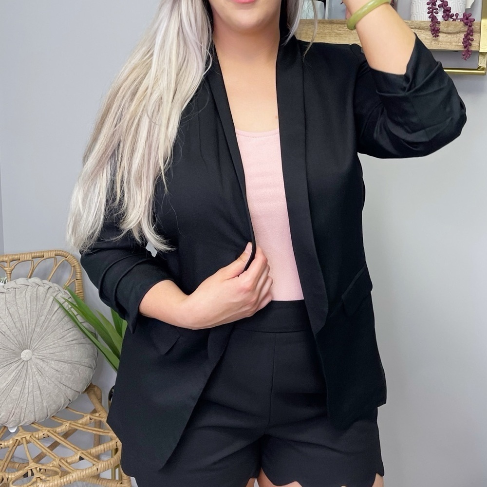 Women’s Black Blazer (Available Sizes S,M,L,1x,3x) - Picture 4 of 5